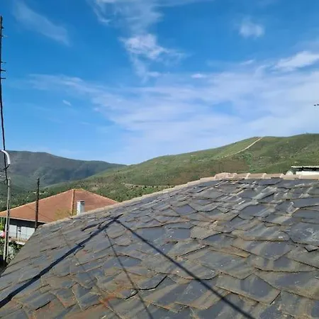 Casa Da Ernesta Мондин-ди-Башту